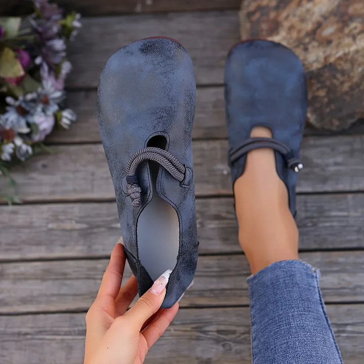 Nyla – Outdoor Grip Wide Fit Sandals for Women – Navy