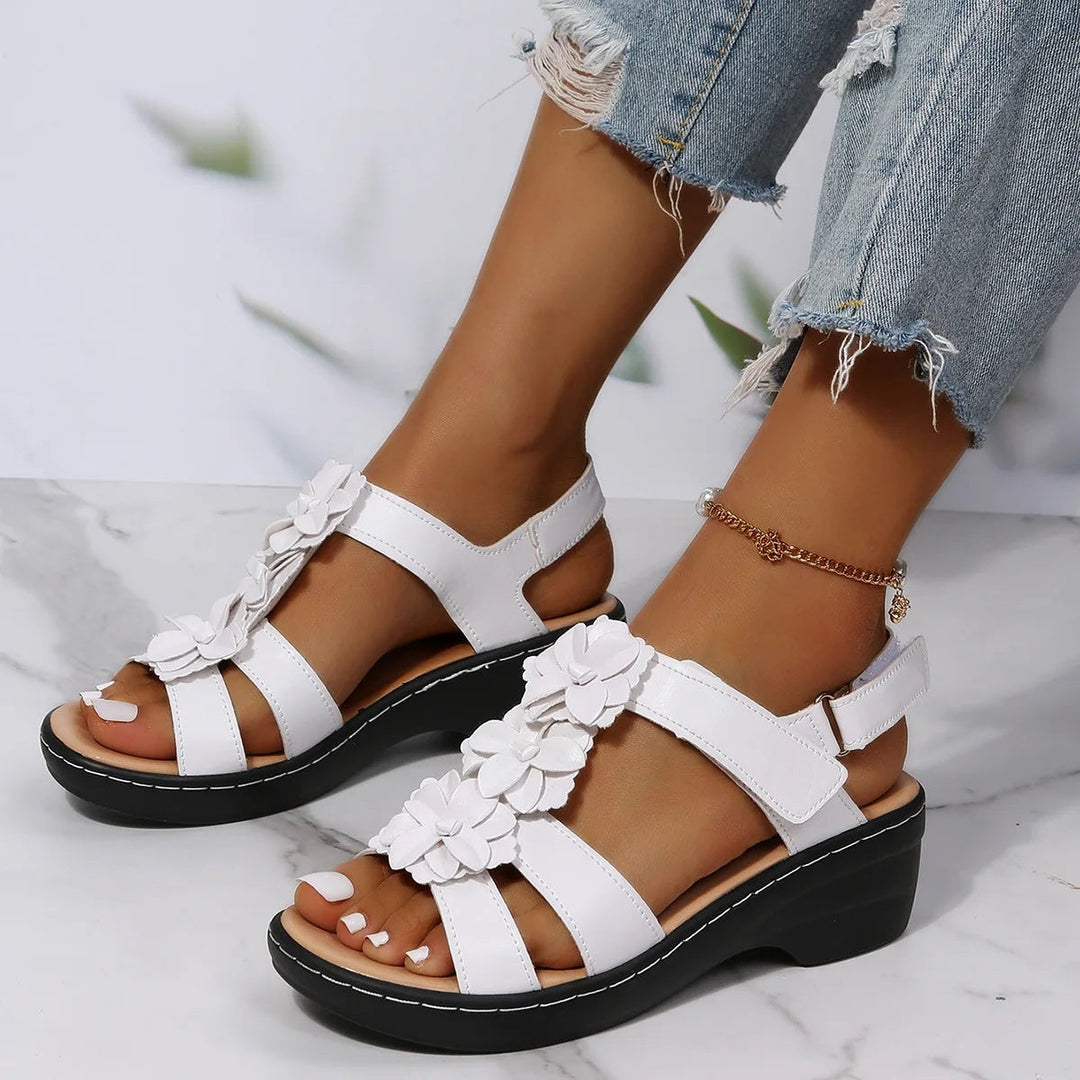 Sadie – Wide Fit Everyday Orthopaedic Sandals for Women – White