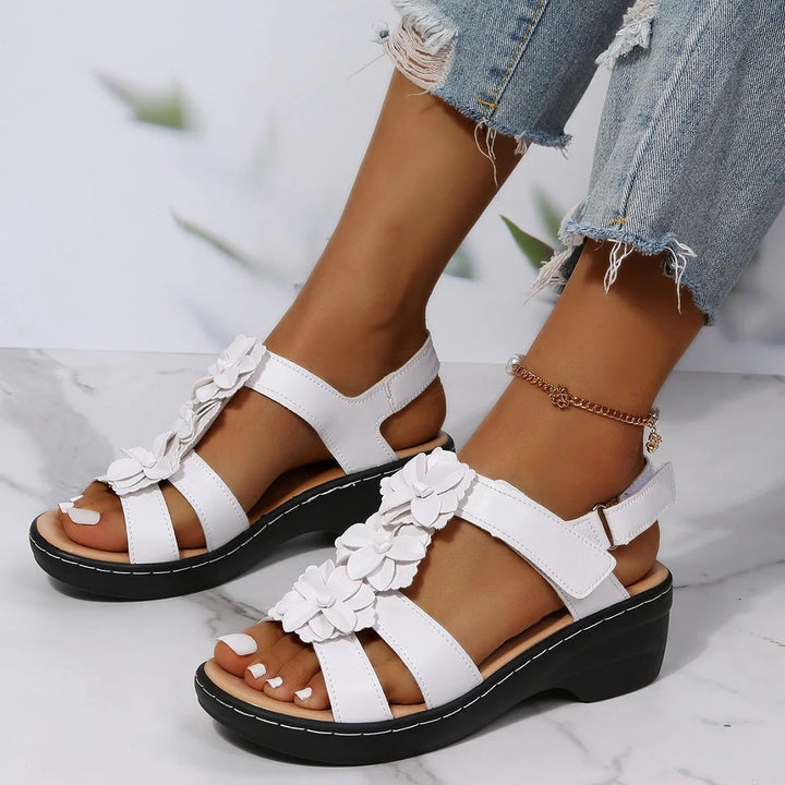 Sadie – Wide Fit Everyday Orthopaedic Sandals for Women – White
