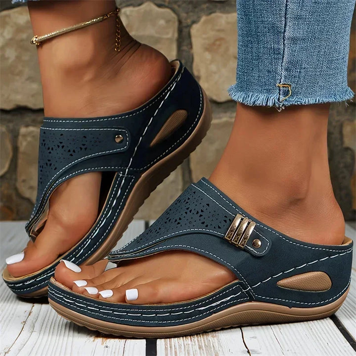 Odette – Outdoor Grip Wide Fit Sandals for Women – Blue