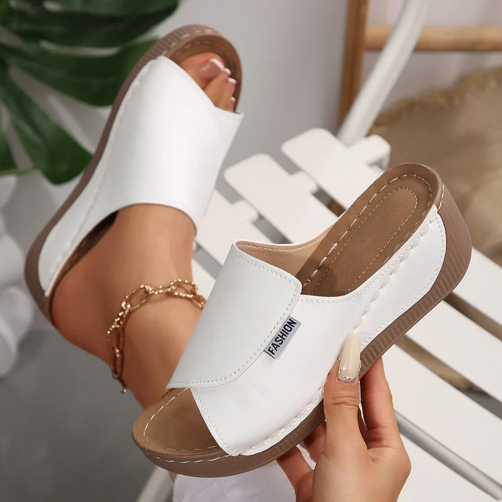 Harper – Wide Fit Summer Orthopaedic Sandals for Women – White