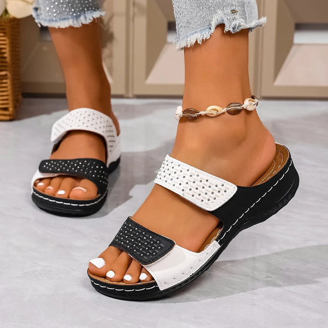 Maeve – Breathable Wide Fit Comfort Sandals for Women – Black & White