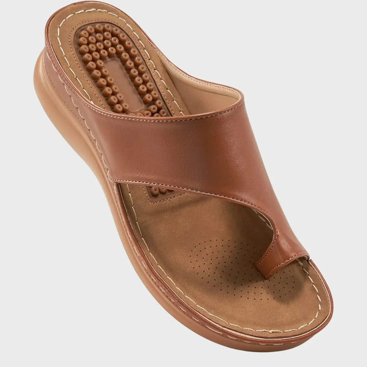 Wynne – Shock-Absorbing Orthopaedic Sandals for Women – Brown