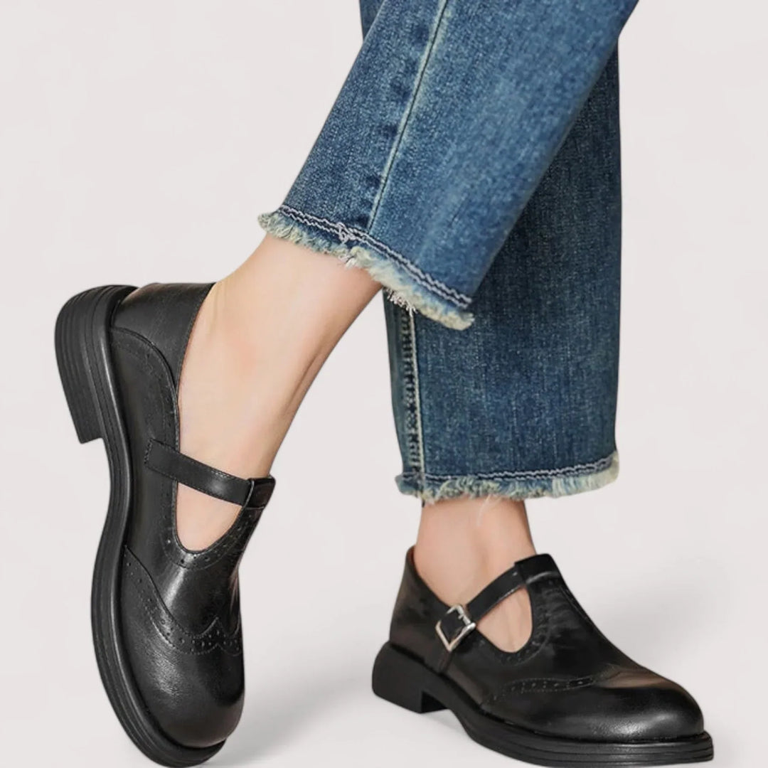 Greta – Wide Fit Cushioned Walking Shoes for Women